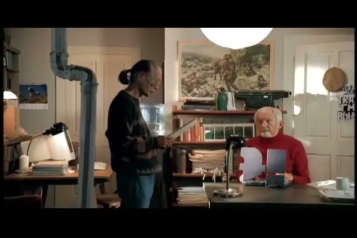 eBay “Ring” (2007), frame 4