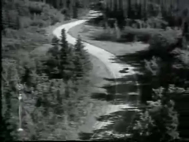Bmw “Happiness” (1998), frame 5