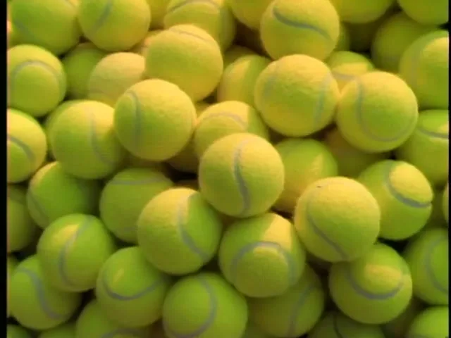 Reebok “Talking Tennis Balls” (1992), frame 3