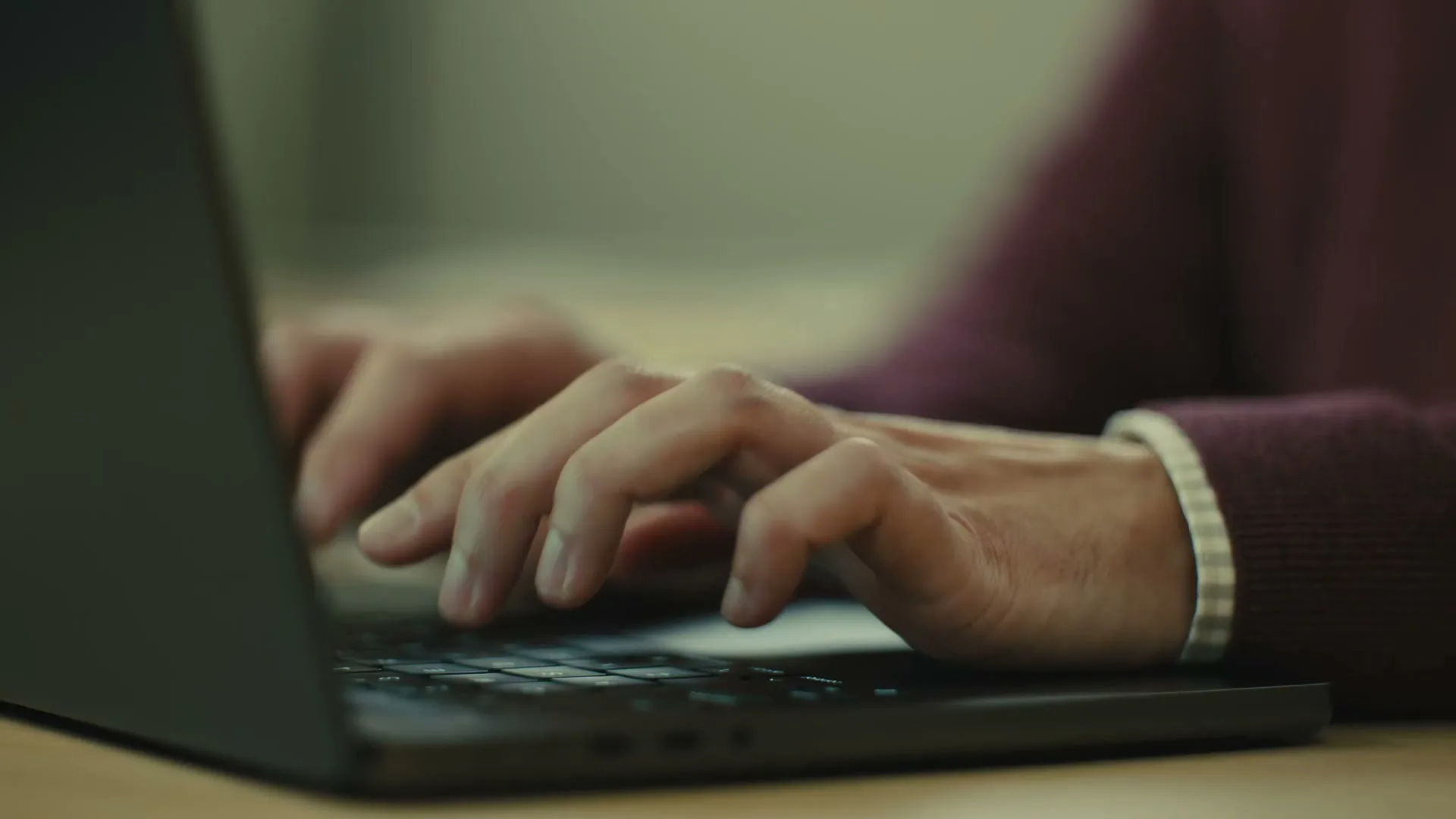 Apple "Apple Intelligence/Mac - Change Your Tone" (2025) commercial still