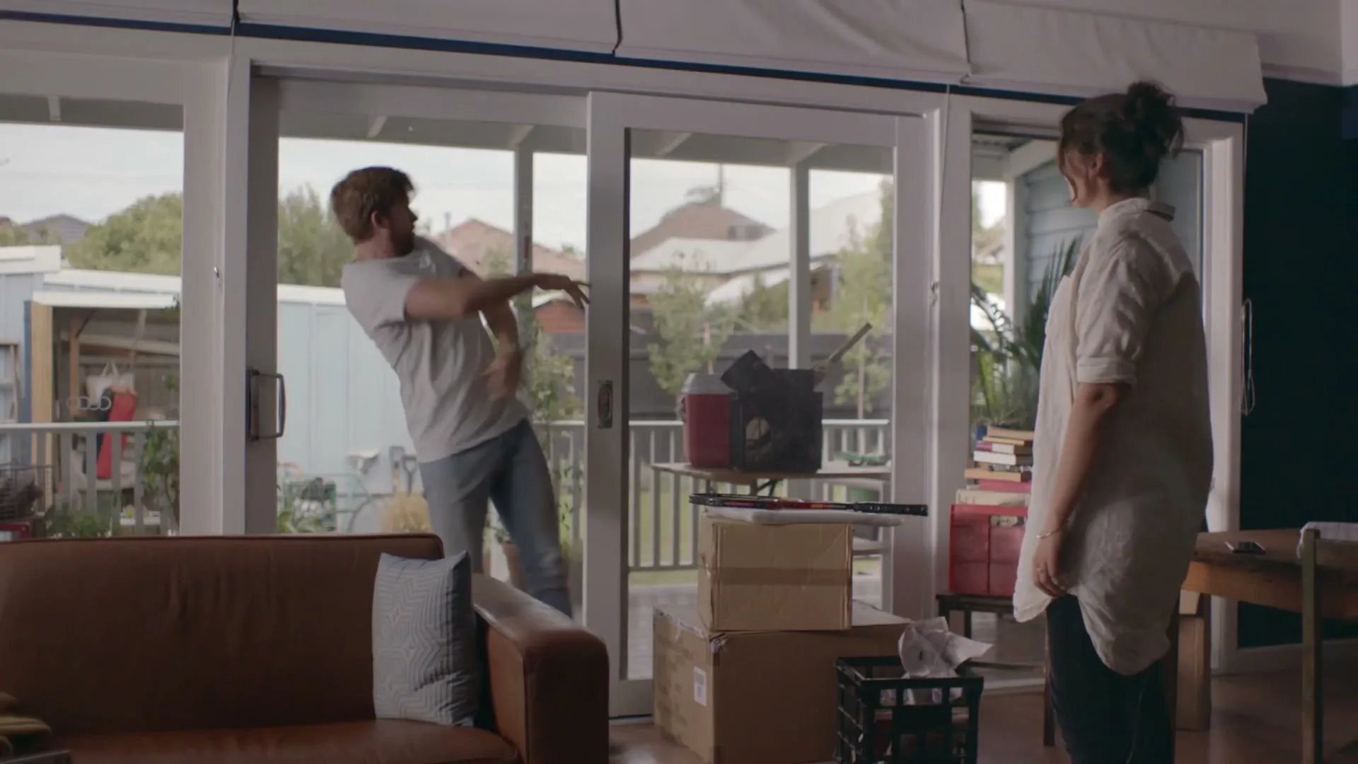 Fabogesic "Moving" (2017) commercial still