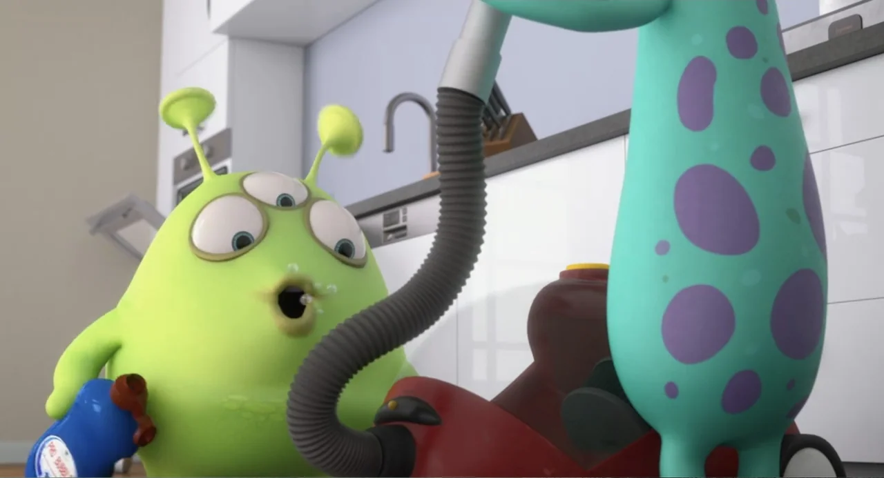 Luis and the Aliens (2018) movie still: medium — A modern kitchen setting with white cabinets and smooth surfaces. Two cartoonish alien creatures…